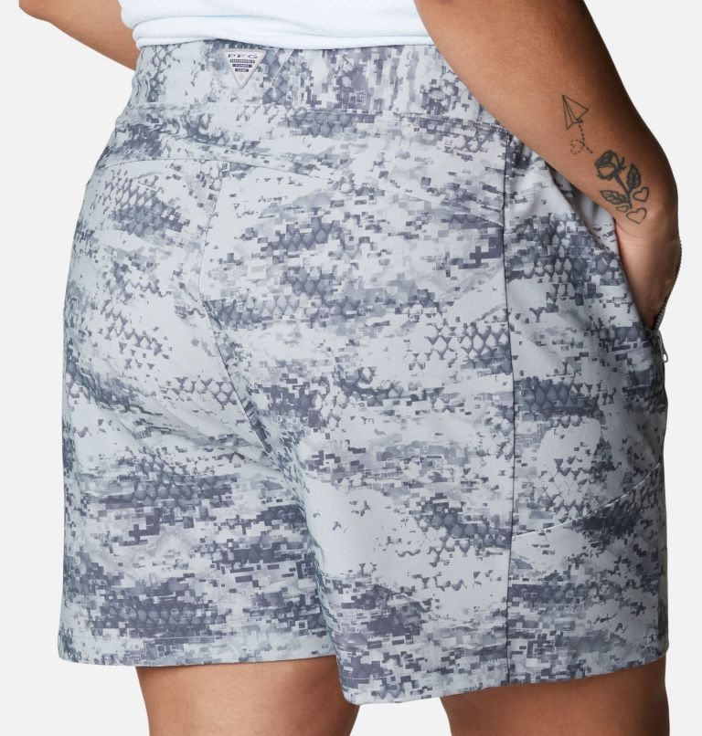 Women's Columbia PFG Tidal II Shorts Camo | Plus Size CA-AA138
